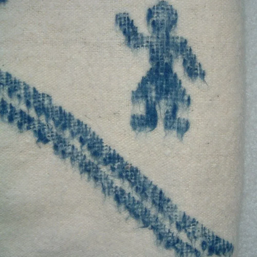 Vintage blue white